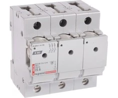 SAUGIKLIŲ IŠJUNGIKLIAI LE-606706 TRIFAZIS 25 A D02 LEGRAND