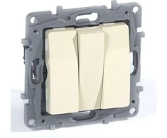 Legrand Trivietis adapteris 10AX kremas Niloe - 664603