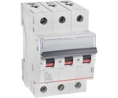 Legrand S313 C32 OFFNMP.10kA TX3