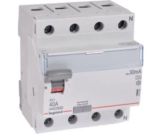 Legrand P304 40-30-A OFFRP.TX3