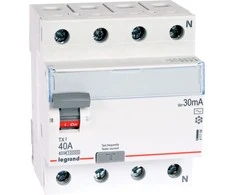 RCD JUNGILKLIS LE-411708 TRIFAZIS, AC TIPAS 30 mA 40 A LEGRAND