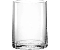 Leonardo Vase 19