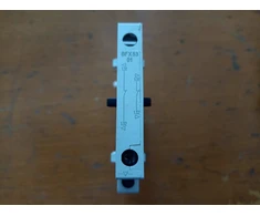 „Lovato Electric“ mechaninis blokatorius BF40-BF94 kontaktoriams su 2 NC kontaktais, montuojamas šone BFX5301