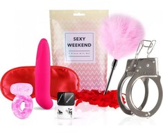 Loveboxxx - Sexy Weekend