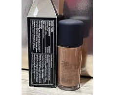 MAC Studio Fix Fluid Matte Finish skystasis makiažo pagrindas NC60 SPF 15, 30 ml