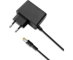 QOLTEC 51021 Plugin maitinimo šaltinis 5W 5V 1A 5,5x2,5
