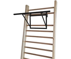 Master Drążek Skersinis traukimui ant gimnastikos laiptelių metalinis 91 cm (8592833012562)