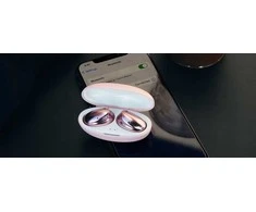 Ausinės MEE audio Pebbles Ausinės belaidės true belaidės su Bluetooth 5.3 wodoodporne su normą IPX4 (Įstatomos į ausis (į ausis įkišamos tipo) ausinės) - Rožinė złoto