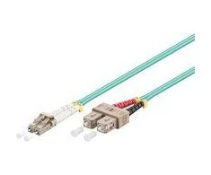 „MicroConnect Duplex LC/SC“ 50/125 µm OM3 1,5 m (FIB4220015)