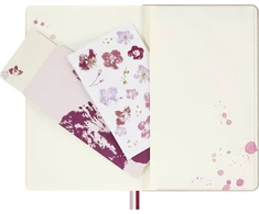 Moleskine 2026 Sakura rinkinys: sąsiuvinis su linijomis + sąsiuvinis su linijomis + pakabukas + dėklas + tušinukas (MS-9278670)