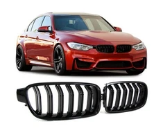 Mtuning BMW 3 F30 F31 Grotelės Dvigubi Briaunos Blizgios Juodos