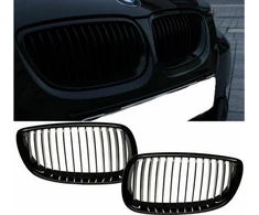 MTuning vienos juostos sportinės grotelės blizgiai juodos BMW 3 E92 E93 prieš atnaujinimą 2005-2010
