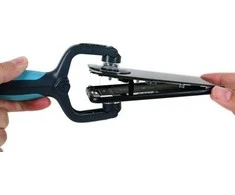 „iFixit iSlack Evo“ – įrankis „iPhone“ telefonams atidaryti