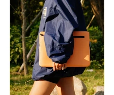 Native Union Ultralight Sleeve do Macbook 15" apricot crush