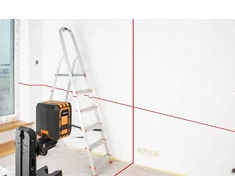 Neo Tools 20 m kryžminis lazeris su dėklu ir magnetiniu laikikliu, raudonas
