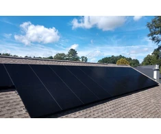 „NeoTec“ „NeoTEC SOLAR“ grynai juodas saulės fotovoltinis skydelis, 475 W, monoblokinis, pusiau perpjautas, 2096 x 1039 mm, juodas