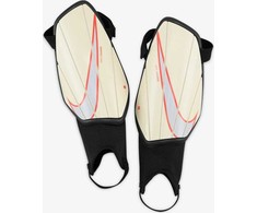 Futbolo apsauga Nike, balta