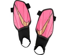 Nike Charge SP2165-600 Futbolo Įtvarai