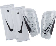 Nike Nagolenniki Mercurial Lite dydis M (DN3611 100)