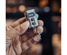 Nitecore TINI3 Žibintuvėlis-raktų pakabukas, 600 lm, 90 m, OLED ekranas, 330 mAh, USB-C, IP54, pilkos spalvos
