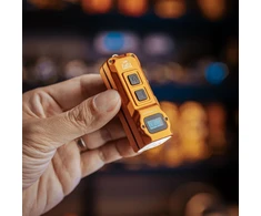 Nitecore TUP2 Žibintuvėlis-raktų pakabukas, 1200 lm, 125 m, OLED ekranas, 1300 mAh, USB-C, IP54, oranžinės spalvos