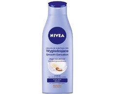 Nivea Kreminis kūno losjonas sausai odai „Smooth Sensation“, 250 ml