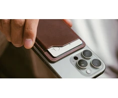 Dėklas NOMAD odinė piniginė „Mag“ – odinė piniginė, suderinama su „MagSafe“ ir „Apple Find My“, „Horween“ oda (rusvos spalvos)