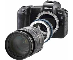 „Novoflex“ adapteris, skirtas „Nikon F“ objektyvui ir „Canon EOS-R“ fotoaparatui