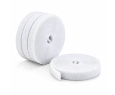 Organizatorius StarTech 4,6 m lipnios juostos ritinys, 4 vnt. paketas / kilpinis kabelių rišiklis – 0,5 col. pločio (HKLP1505WH4PK)