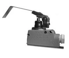 Promet LM-10D Miniatiūrinės jungties plokščia svirtelė 400V 6A IP40 - W0-59-251022