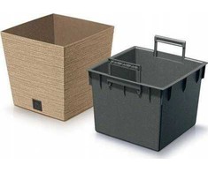 Prosperplast Furu kvadratinis šviesiai rudas plastikinis gėlių vazonas su įdėklu 29,5 cm