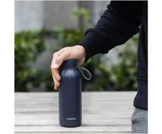 „Quokka Solid“ su dirželiu – nerūdijančio plieno termo butelis 510 ml su dirželiu (šiferis)