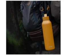 Termo gertuvė su dirželiu 0.63l garstyčių spalvos ,Quokka Solid