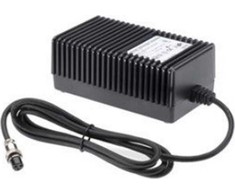 „Honeywell Univ Pwr Supply“, 12V, 8A, VI lygis, AE21. Užsisakykite atskirai šaliai skirtą maitinimo laidą. Pakeičia 851-064-316.