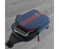 Red Bull Raudona Bull Krepšys telefonui Raudona Bull Powerbar Crossbody Nylon navy mėlynas