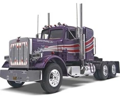 Revell Peterbilt 359 vilkikas 1:25 plastikinis surenkamas rinkinys