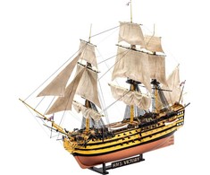 Revell HMS Victory laivo modelio dovanų rinkinys 1:225 su dažais ir klijais