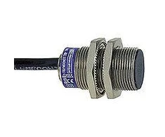 Telemecanique Sensors Schneider Electric Induktyvusis jutiklis M18 2,5 mm 12-24V DC PNP 1Z 4-pinų (XS1N08PA349)