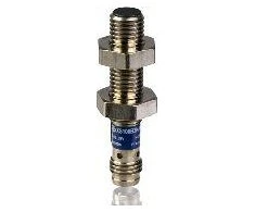 Schneider Electric indukcinis jutiklis M8 2mm 12-24V DC PNP 1Z M8 3 kontaktų (XS108B3PAM8)