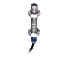 „Schneider Electric“ indukcinis jutiklis M8 1,5 mm 12–24 V DC PNP 1Z 3 laidų 2 m (XS508B1PAL2)