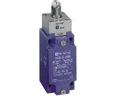 Telemecanique Sensors „Schneider Electric“ ribinis jungiklis 1R 1Z metalinis kaištis su ritininiu stūmikliu (XCKJ167)