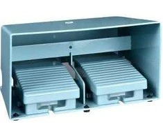 Schneider Electric Jungiklis kojai su mėlyna metaline danga 1Z 1R 1 žingsnis (XPEM310)