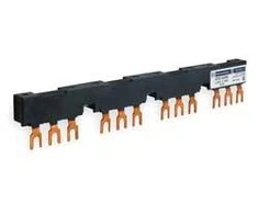 Schneider Electric Schneider 3P geležinkelio linija 63A 54mm 4 GV2G454 šakutės nutekėjimas