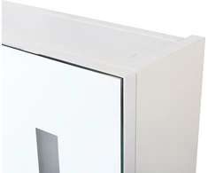 Beliani Pakabinama vonios kambario spintelė su LED veidrodžiu CHABUNCO 60 cm 60 cm balta