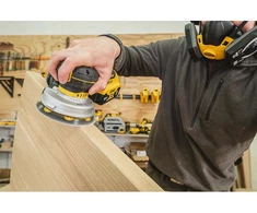 DeWalt DCW211P2-QW 125 mm belaidis ekscentrinis šlifuoklis