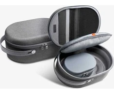„Spigen Klasden“ dėklas, tamsiai pilkas – „Apple Vision Pro“