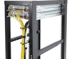 StarTech RACK CABLE MANAGEMENT D-RING/.