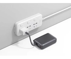 „Swissten“ išorinė baterija 20000 mAh 45 W su integruotu USB-C laidu