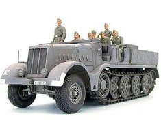Tamiya Sd.Kfz.9 Famo 18t sunkusis vilkikas 1/35 plastikinis rinkinys