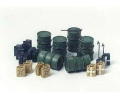 Tamiya Vokiečių kuro statinių ir kanistrų rinkinys 1/35 (35186)